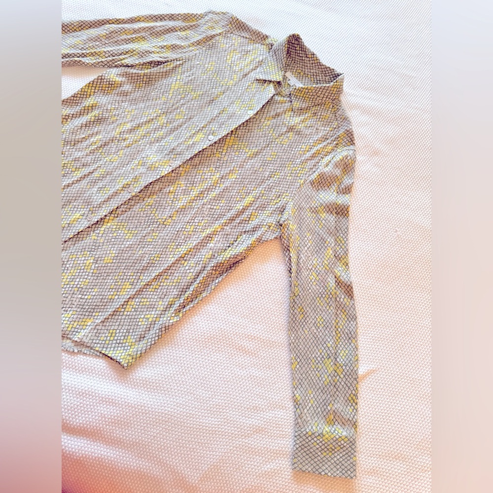 EQUIPMENT Grey & Yellow Button Up Shirt Geometric Snakeskin Blouse Silky Top - Picture 10 of 16